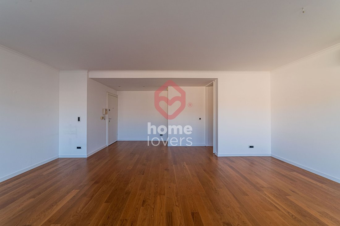 Apartment in Alcantara, Lisbon, Portugal 3 - 18834891