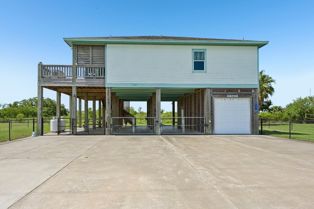 House in Bolivar Peninsula, Texas, United States 4 - 18834087