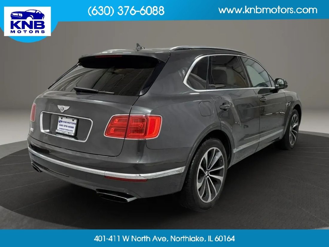 Sedan in Northlake, IL, United States 4 - 18099777