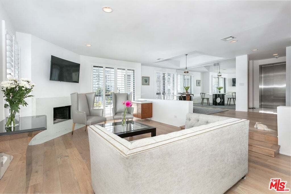 Appartement à Los Angeles, Californie, États-Unis 2 - 18832252