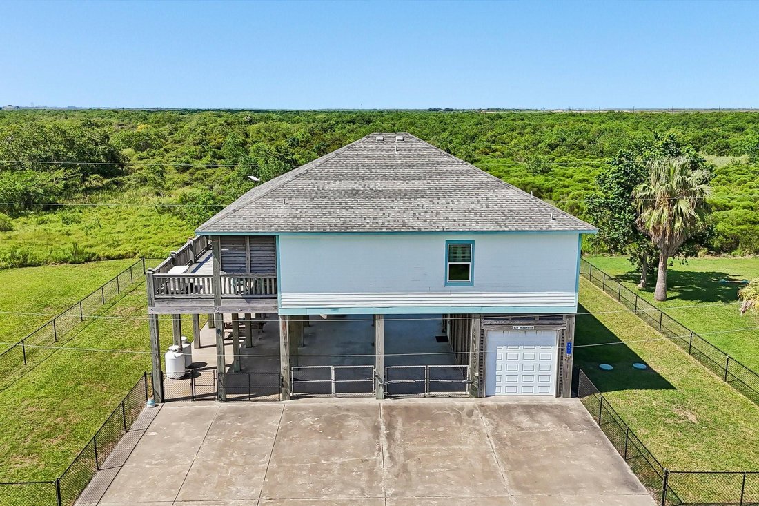 House in Bolivar Peninsula, Texas, United States 1 - 18834087