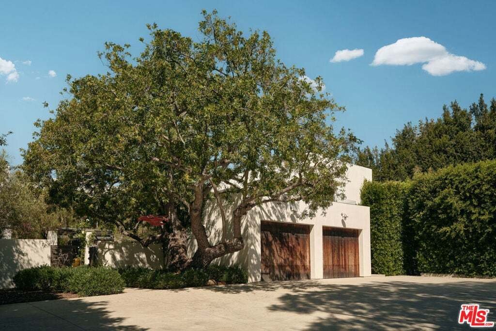 House in Los Angeles, California, United States 3 - 18832255