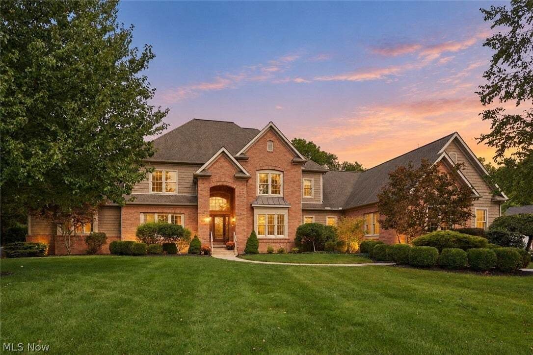 House in Akron, Ohio, United States 1 - 18832868