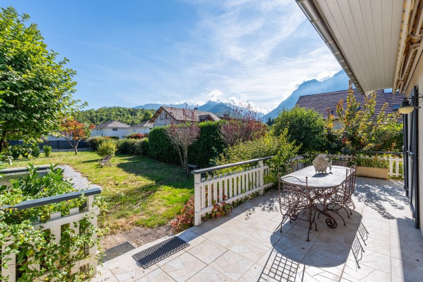 Villa in Doussard, Auvergne-Rhone-Alpen, Frankreich 2 - 18831510