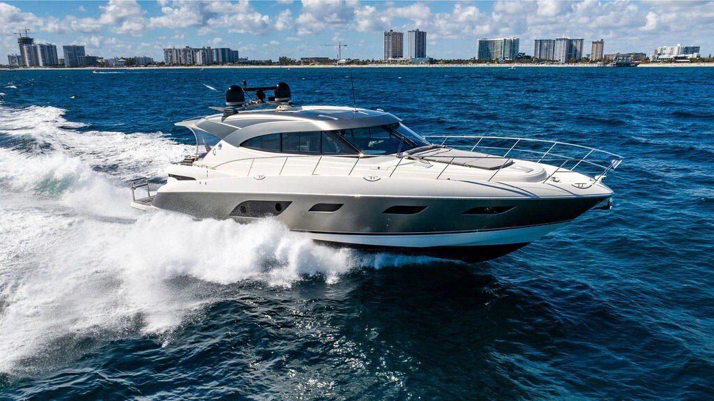 Motor Yacht in United States 2 - 18831246