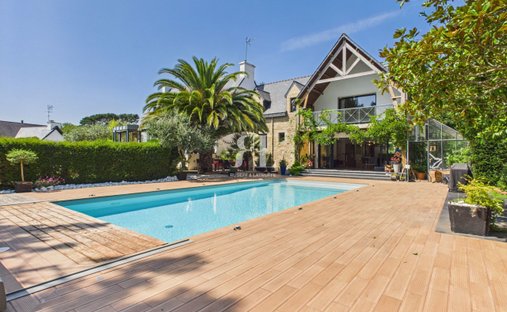Estate in Bourg, Guidel, France 1