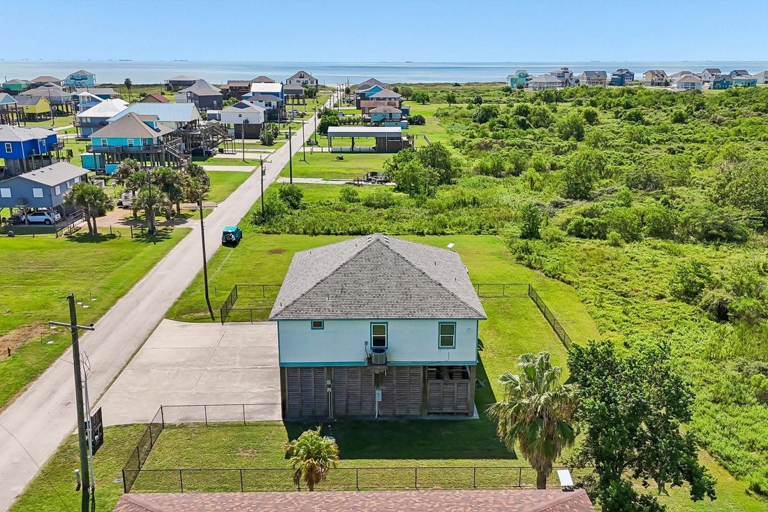 House in Bolivar Peninsula, Texas, United States 5 - 18834087