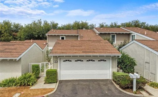 Condo in Irvine, California, United States 1