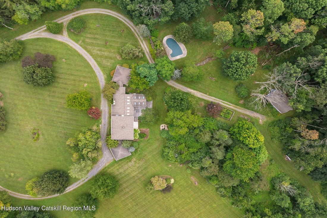 House in Copake, New York, United States 4 - 18832174