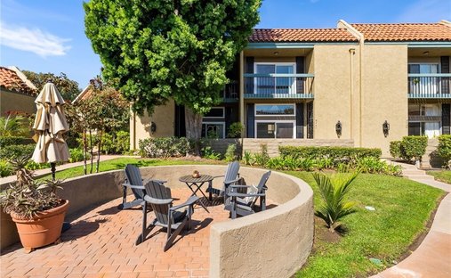 House in Signal Hill, California, United States 1