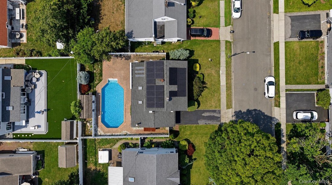 Casa en Hicksville, Nueva York, Estados Unidos 4 - 18830585