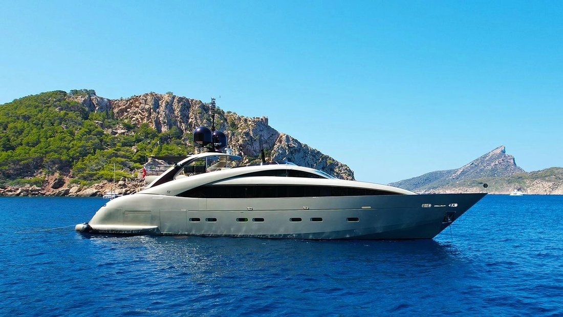 Yacht in Spain 1 - 18831254