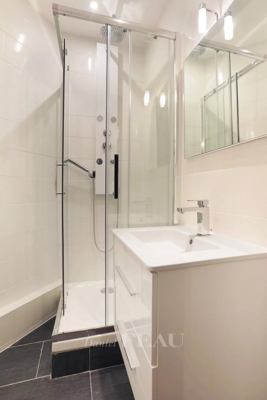 Apartment in Paris 17e Arrondissement, Paris, France 4 - 18831269