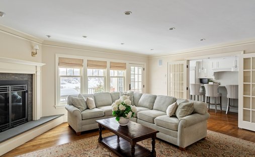 House in Winchester, Massachusetts, United States 1