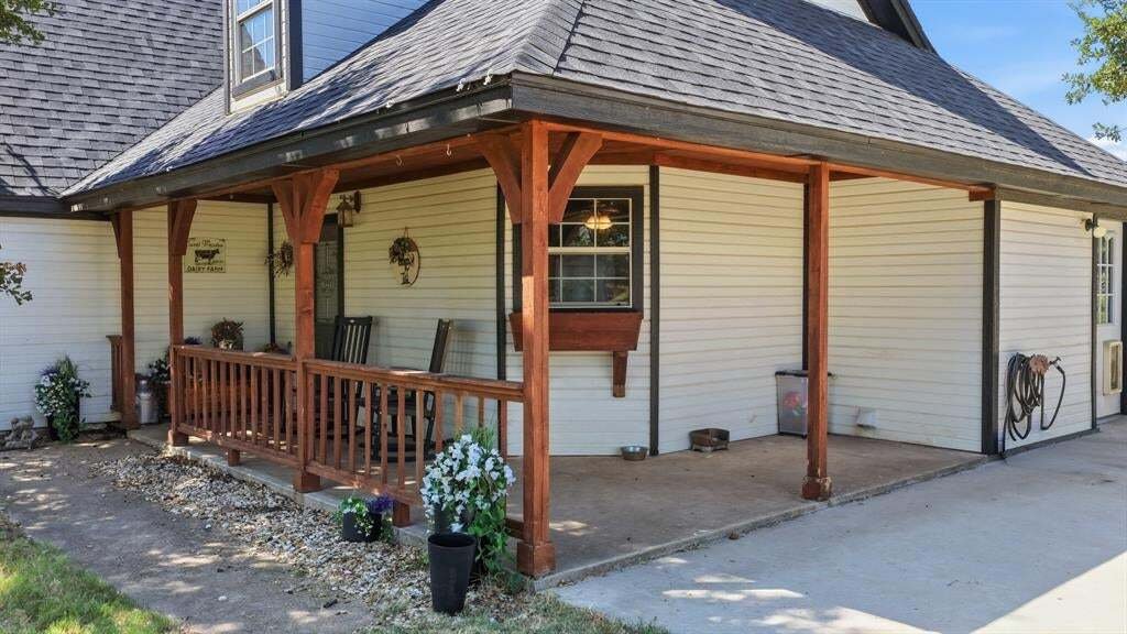 House in Springtown, Texas, United States 3 - 18651620