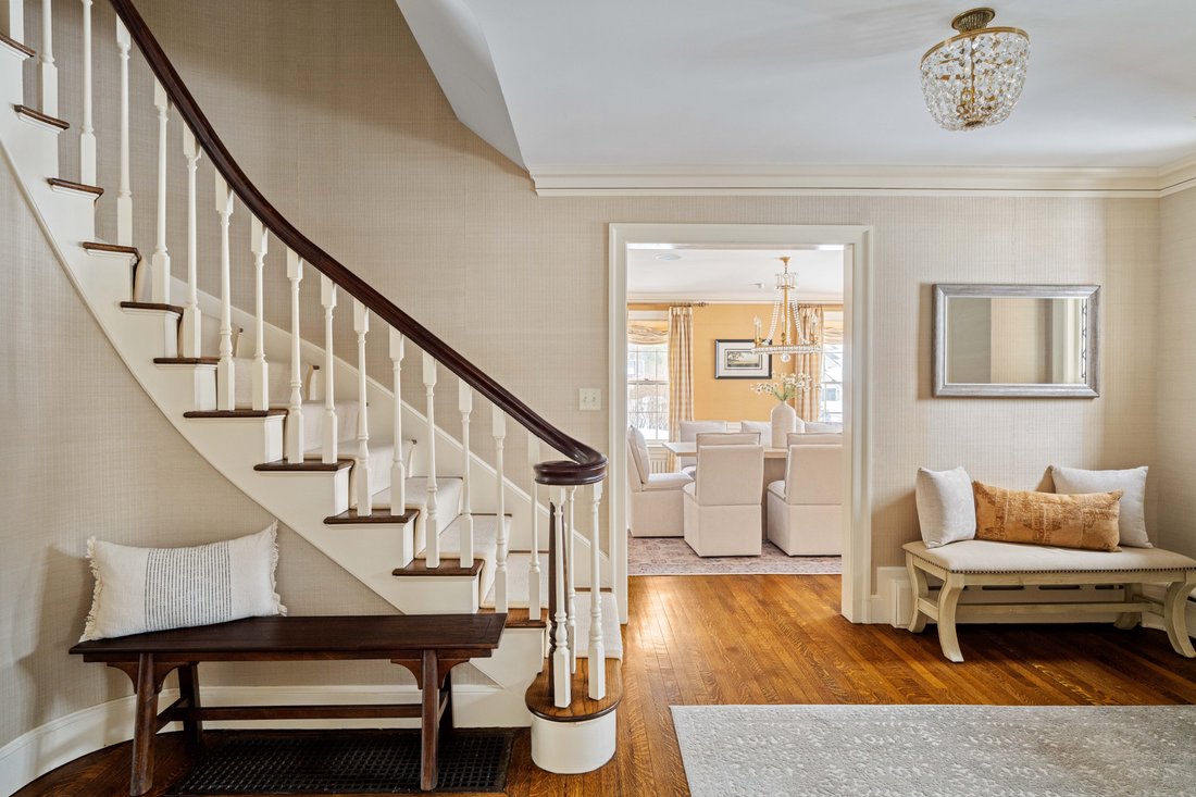 House in Winchester, Massachusetts, United States 5 - 18834436