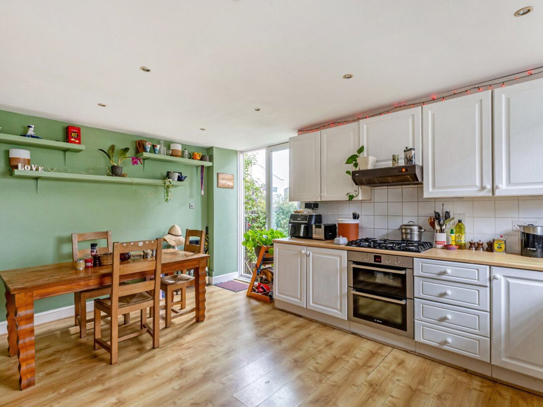 House in Clapham, Lambeth (Greater London), England 2 - 18834929