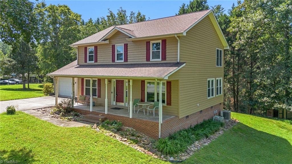 Casa en Wilkesboro, Carolina del Norte, Estados Unidos 2 - 18833025