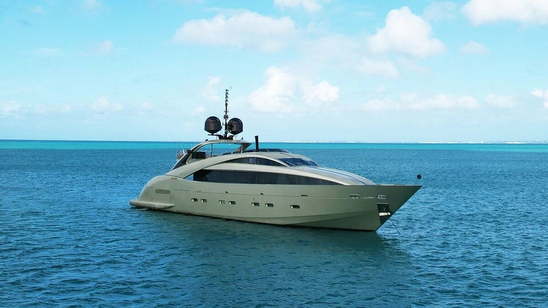 Yacht in Spain 2 - 18831254
