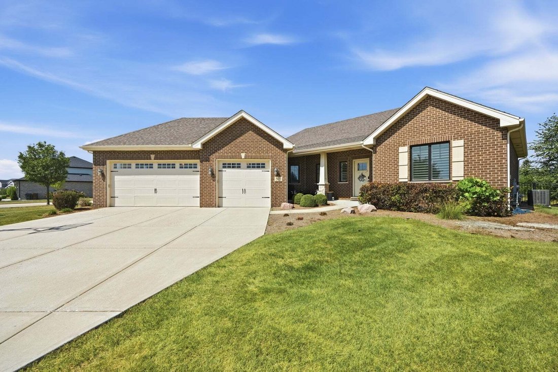 House in New Lenox, Illinois, United States 1 - 18833981