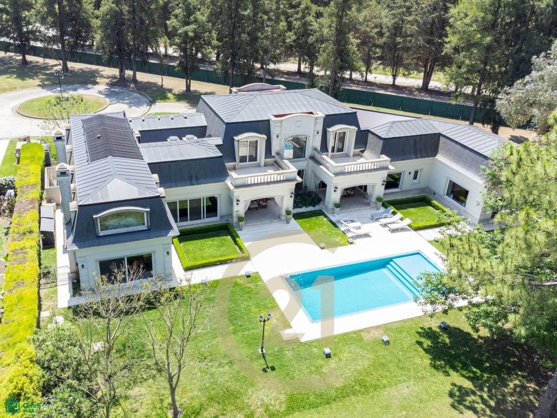 Casa en Esteban Echeverría, Provincia de Buenos Aires, Argentina 2 - 18832857