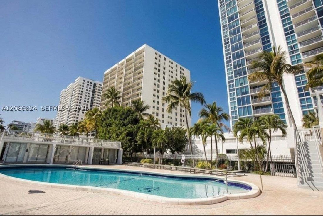 Appartement à Miami Beach, Floride, États-Unis 3 - 18832735