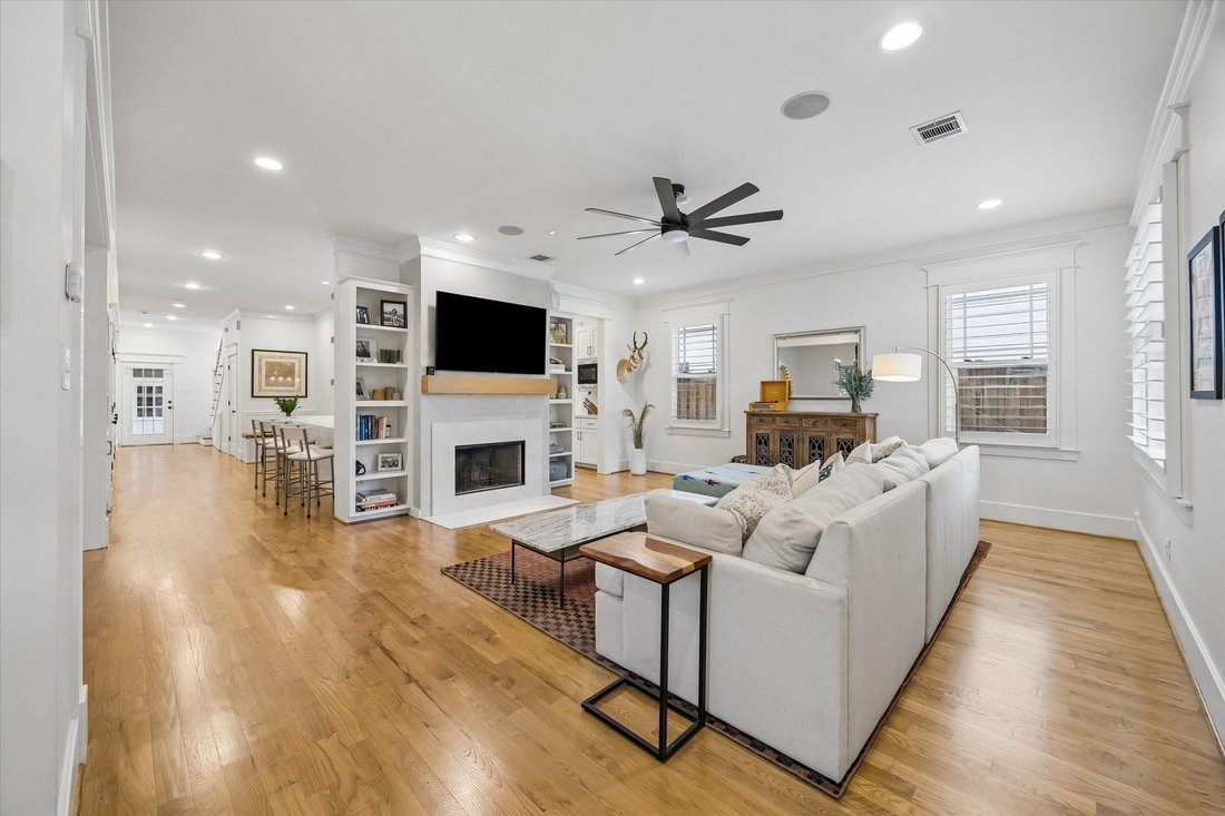 House in Houston, Texas, United States 5 - 18834083