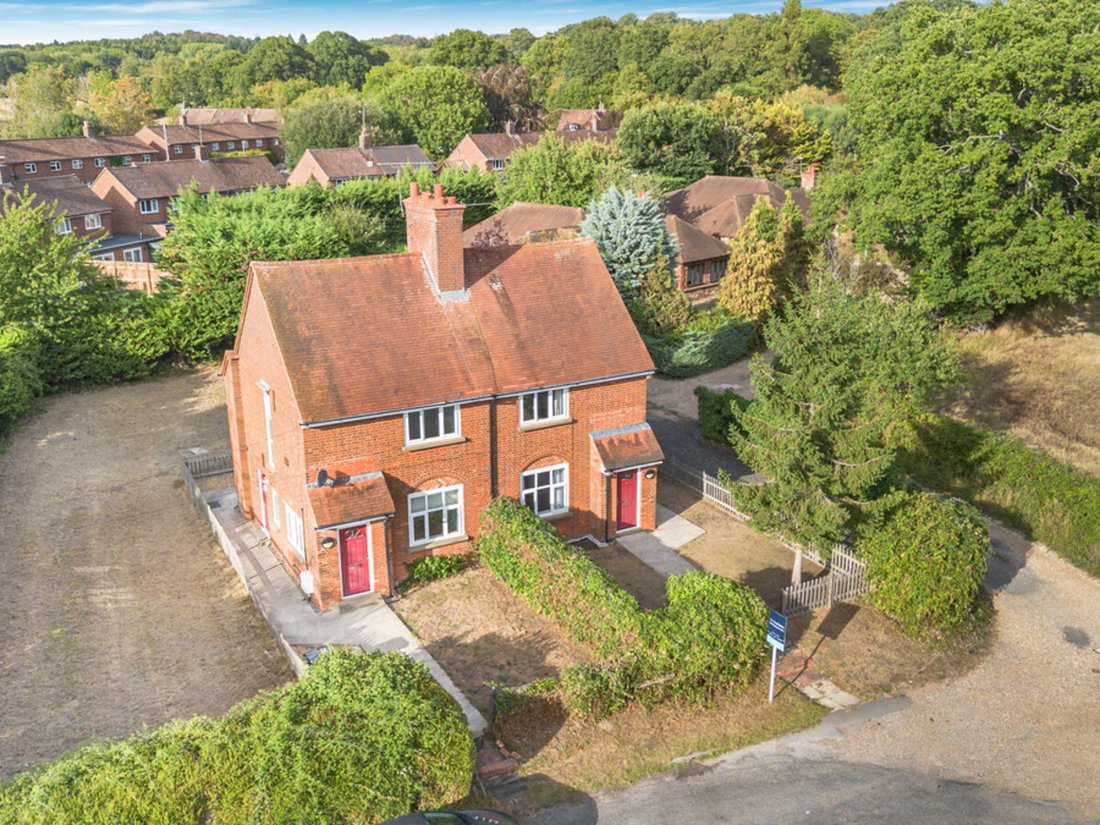 House in Wargrave, England 3 - 18834927