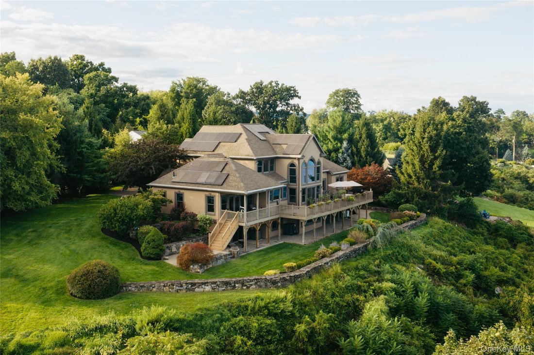 House in Newburgh, New York, United States 3 - 18089547