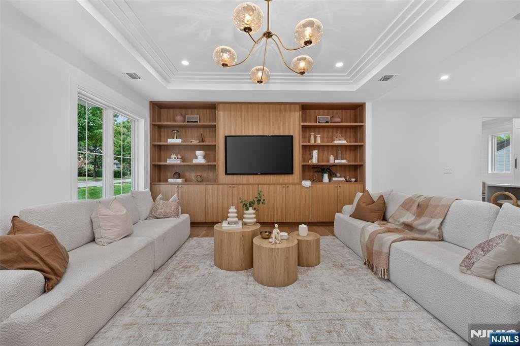 House in Paramus, New Jersey, United States 3 - 18834413