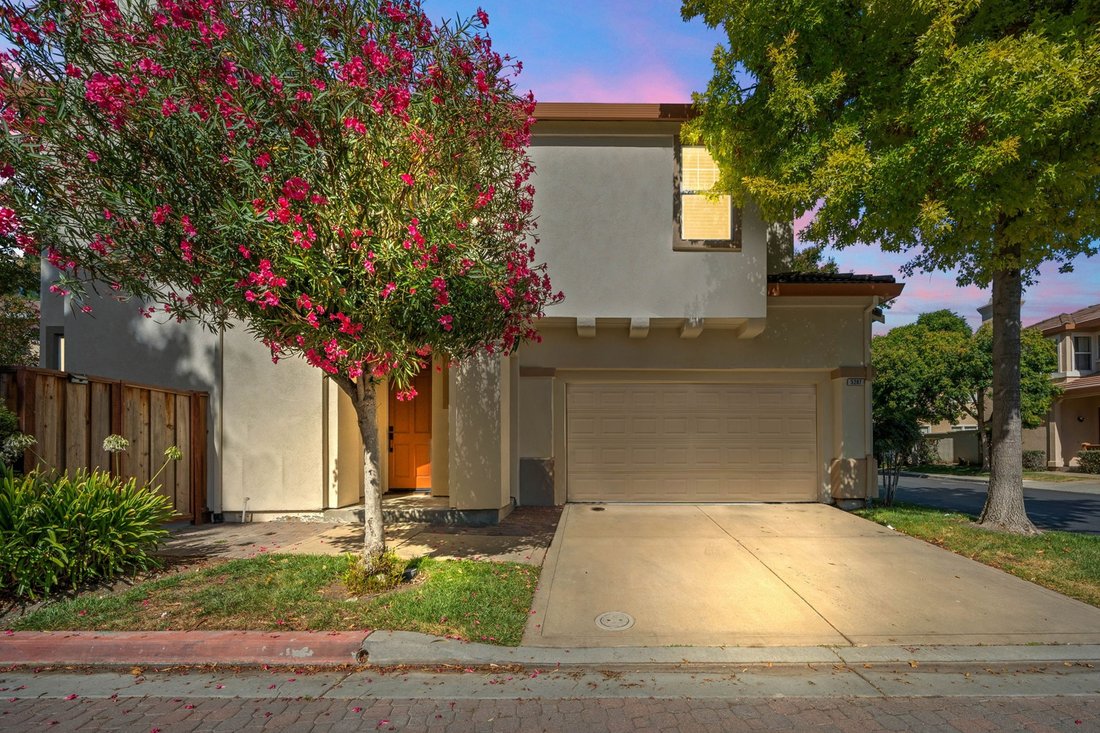 Casa a Pleasanton, California, Stati Uniti 1 - 18831337
