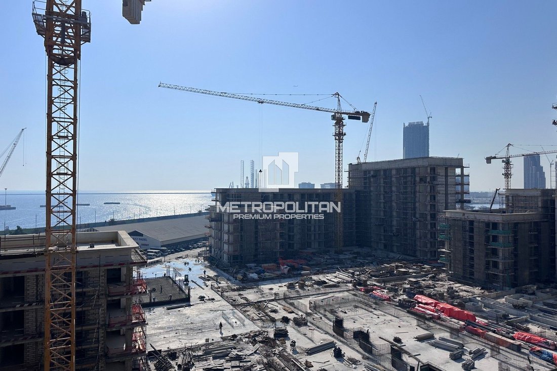 Apartment in Al Mina / Dubai Maritime City, Dubai, United Arab Emirates 1 - 17780240