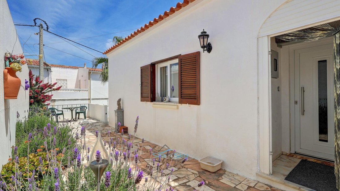 Maison à Alcantarilha, Algarve, Portugal 4 - 18834954