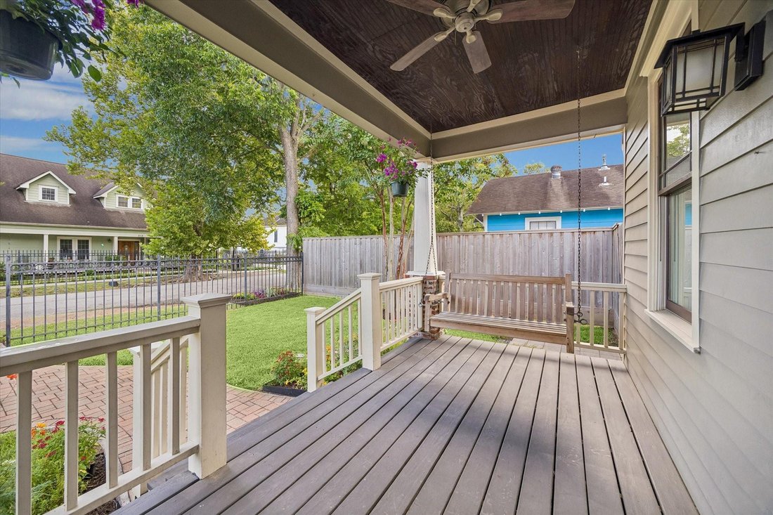 House in Houston, Texas, United States 3 - 18834083