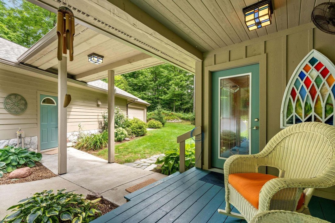 House in Central Lake, Michigan, United States 5 - 18833117