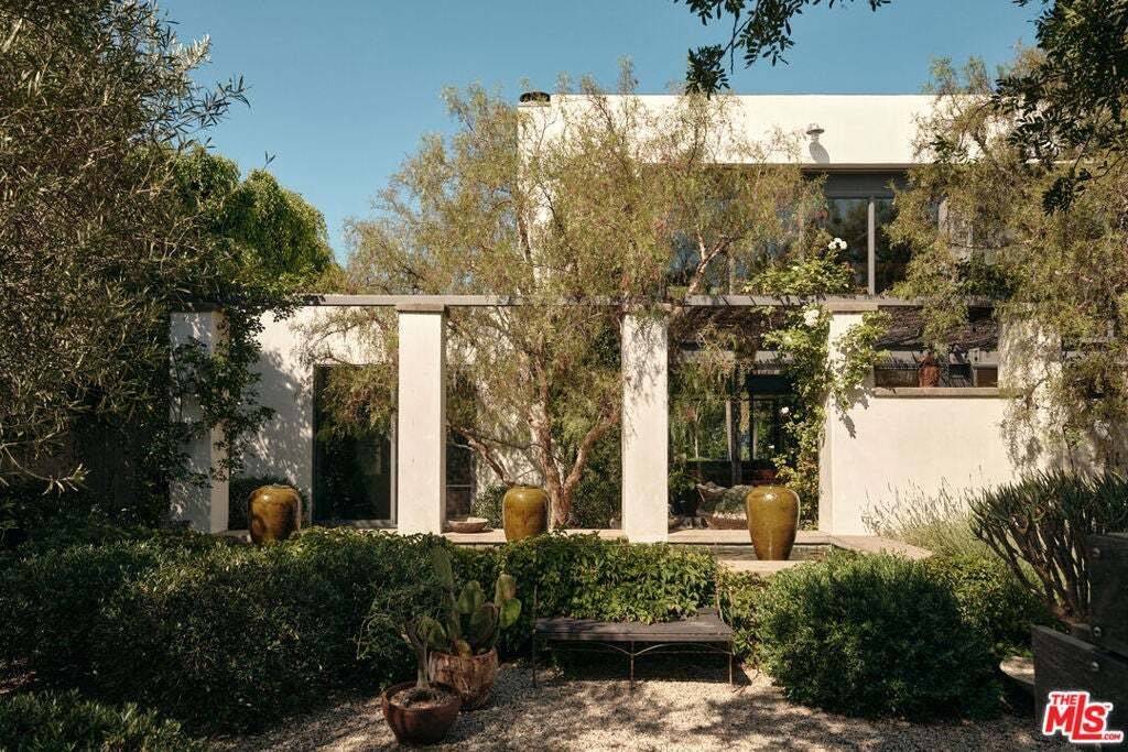House in Los Angeles, California, United States 4 - 18832255