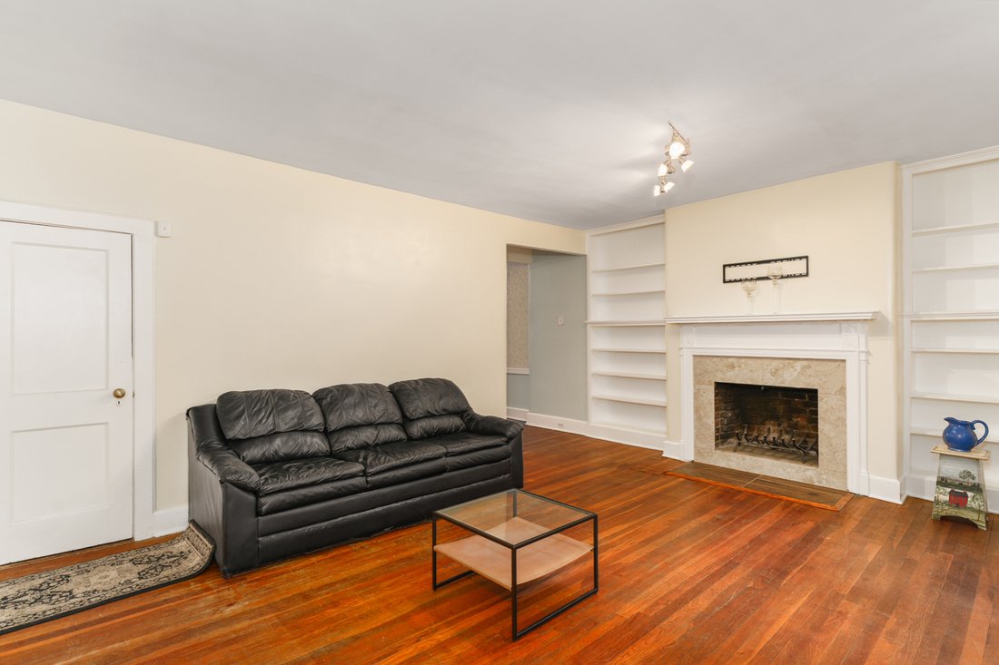 House in New York, New York, United States 4 - 18831336