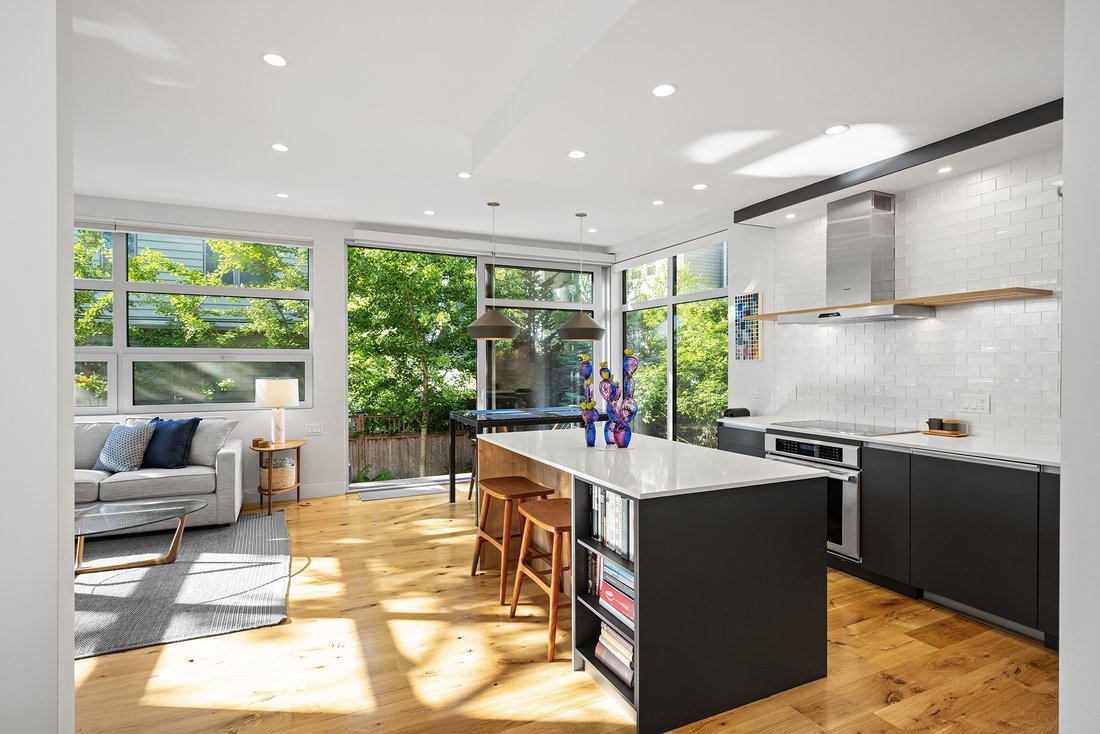 House in Cambridge, Massachusetts, United States 2 - 18830878