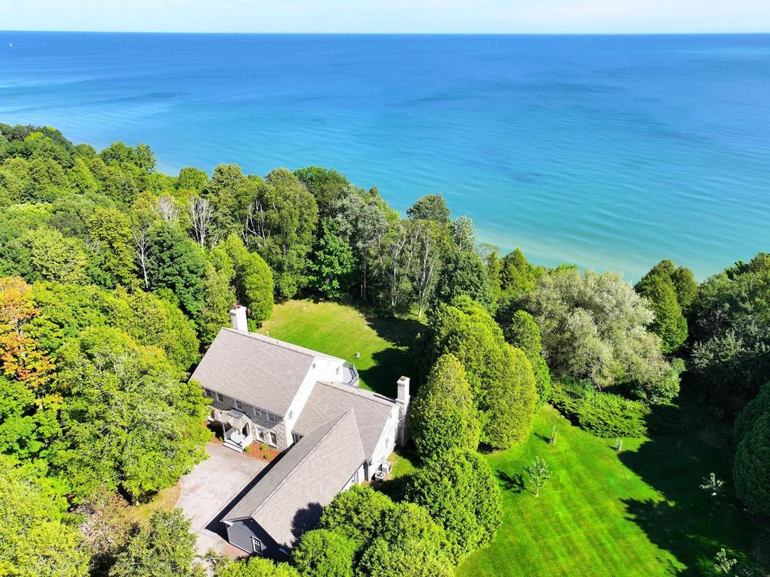 House in Port Washington, Wisconsin, United States 2 - 18809777