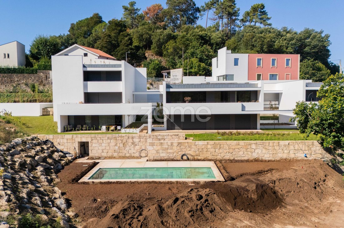 Apartment in Nogueiro e Tenoes, Braga, Portugal 4 - 18835032