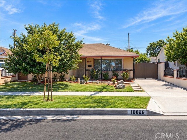 Santa Fe Springs, California, United States 5 - 18698820