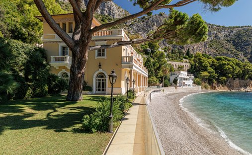 Villa in Èze, Provence-Alpes-Côte d'Azur, France 1
