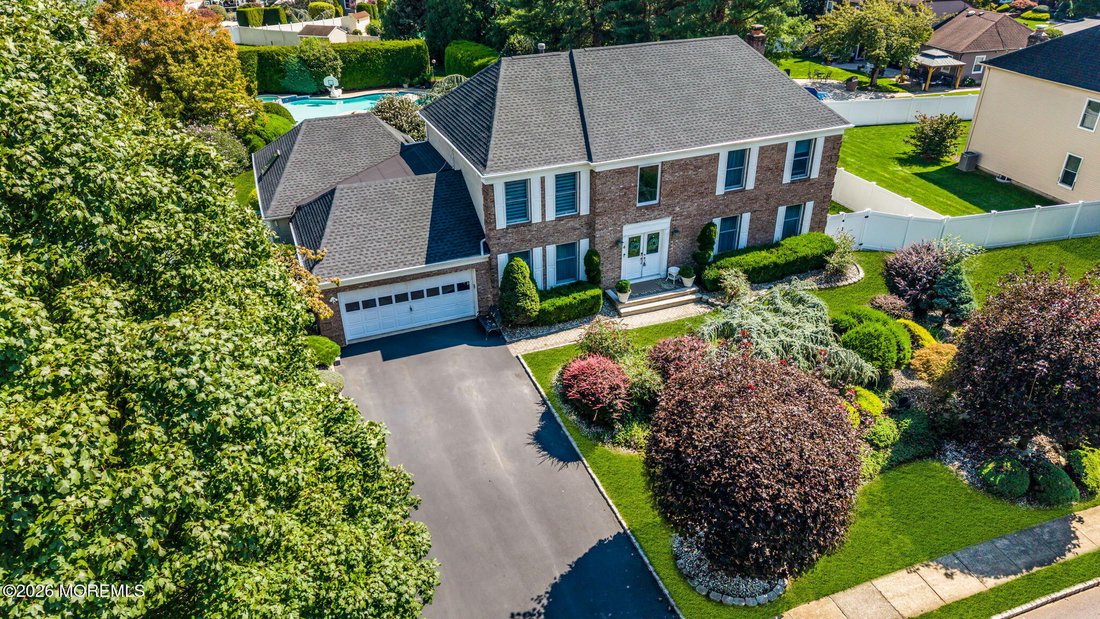 Maison à Marlboro Township, New Jersey, États-Unis 1 - 18739046