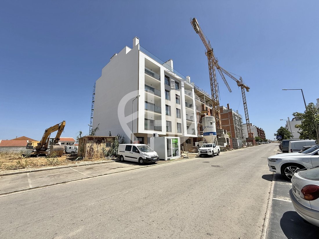 Apartment in Montijo e Afonsoeiro, Setubal, Portugal 1 - 18835131
