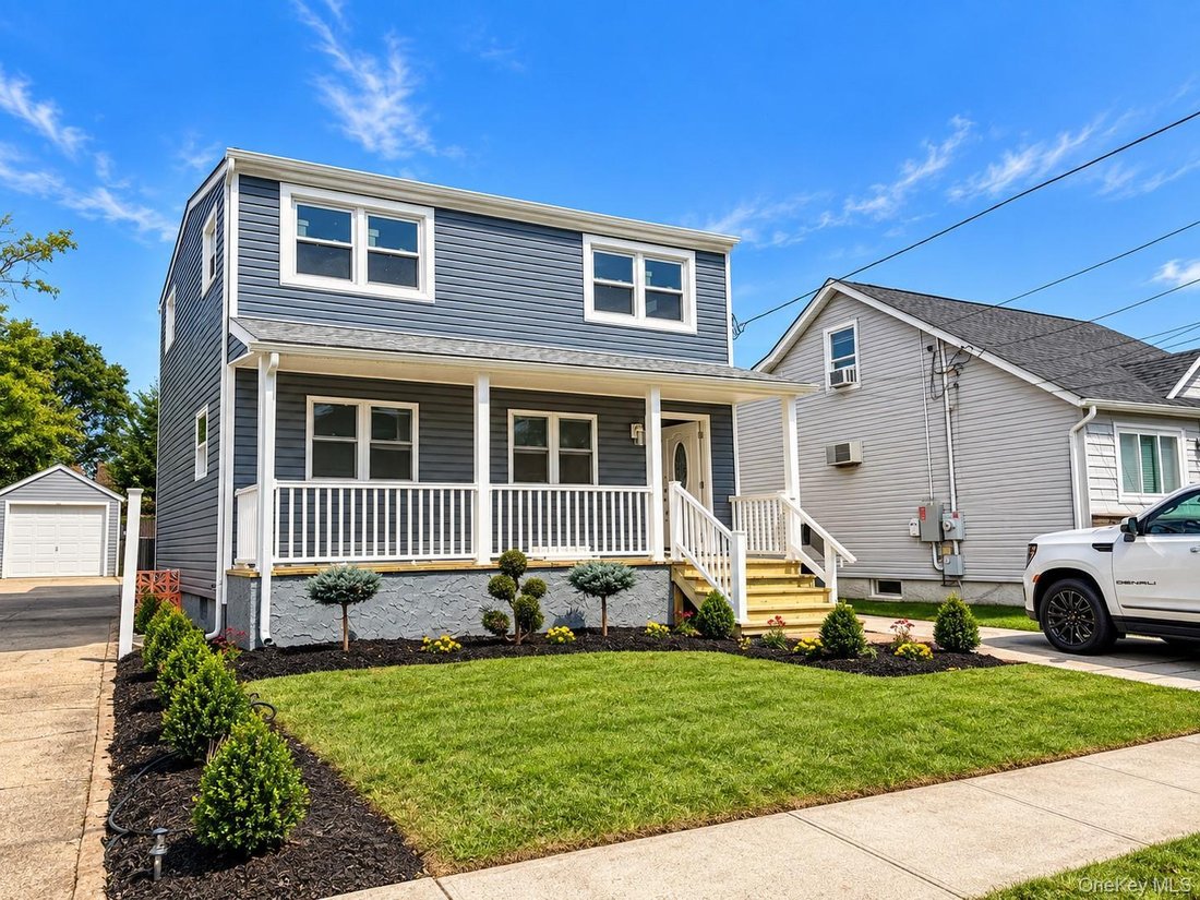 House in Bellmore, New York, United States 2 - 18834428
