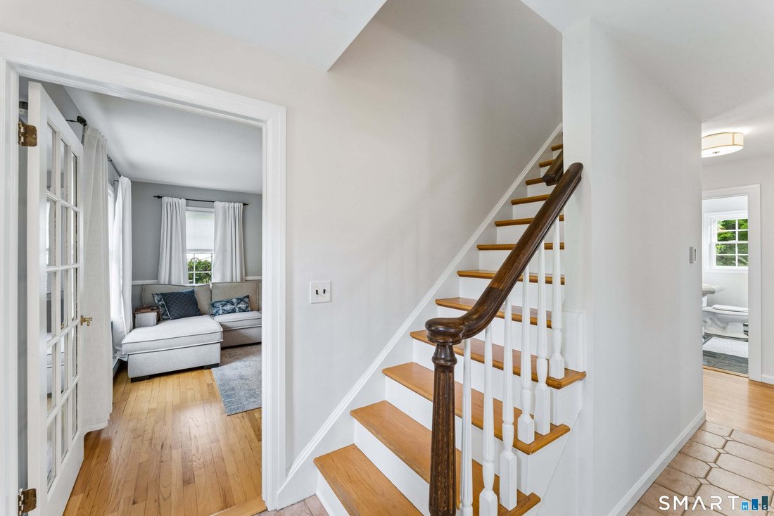 House in Danbury, Connecticut, United States 4 - 18832560