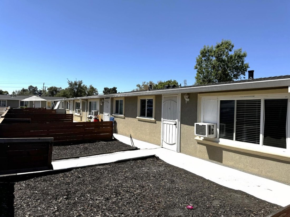 Sacramento, California, United States 1 - 18832355