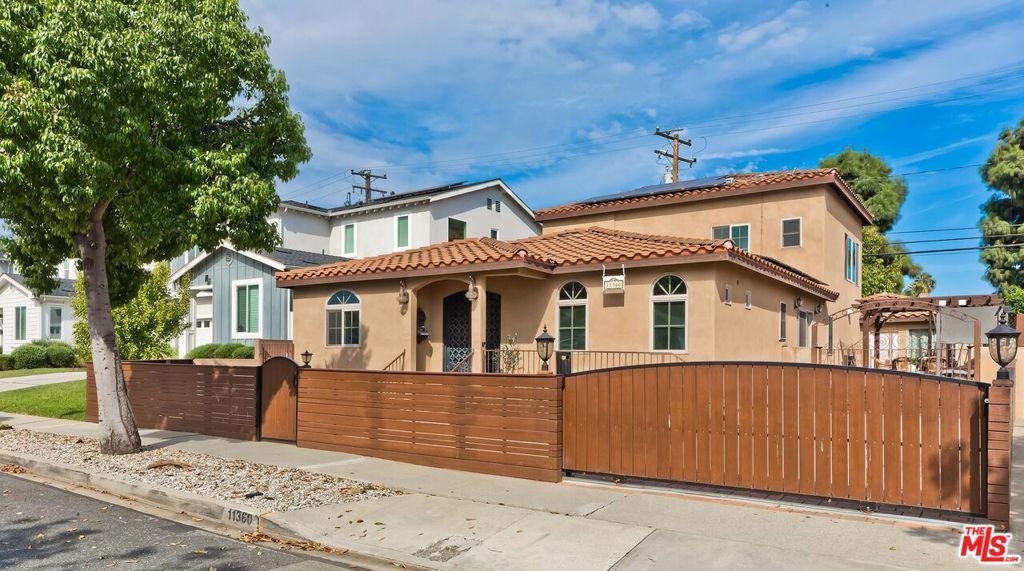 House in Los Angeles, California, United States 2 - 18832265