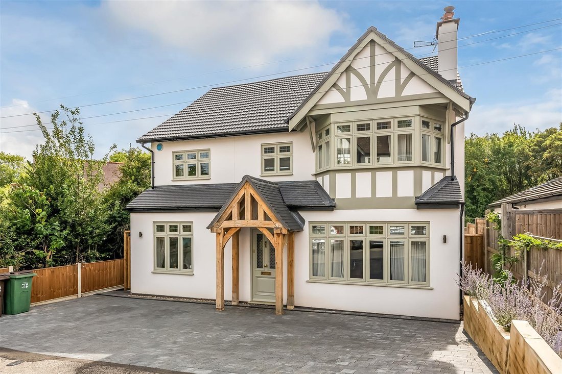 Haus in London Borough of Sutton, England 1 - 18832710