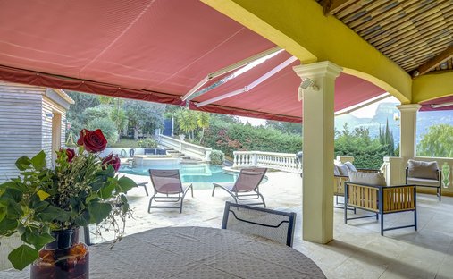 Villa in Nice, Provence-Alpes-Côte d'Azur, France 1